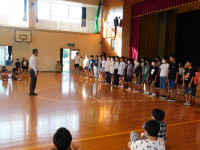 09